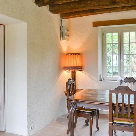 Casa vacanze Awesome In Sous Courcillon W/ Outdoor Swimming Pool And 2 Bedrooms *